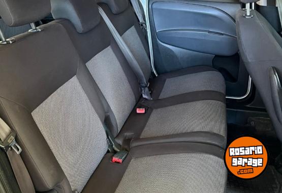 Utilitarios - Fiat Doblo 2013 GNC - En Venta
