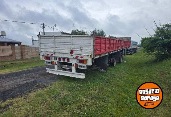 Camiones y Gr�as - Semiremolque iglesia - En Venta