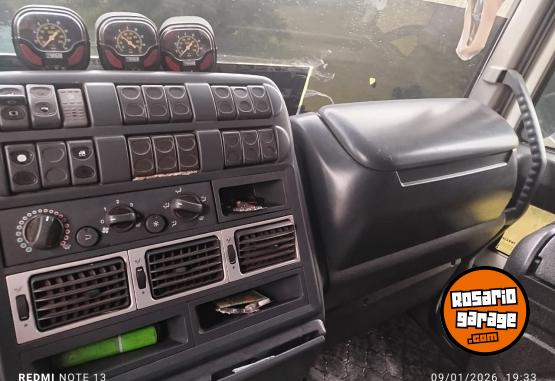 Camiones y Gr�as - IVECO CURSOR 330 - En Venta