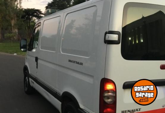 Utilitarios - Renault MASTER 2.5 L1 H1 2010 Diesel 999999Km - En Venta