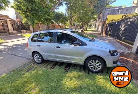 Autos - Volkswagen Suran 2012 Nafta 147000Km - En Venta