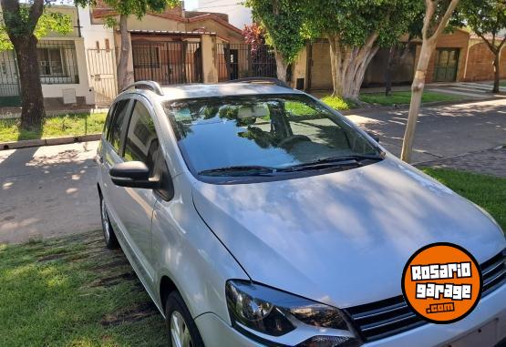 Autos - Volkswagen Suran 2012 Nafta 147000Km - En Venta