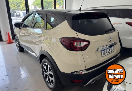 Autos - Renault Captur 2017 Nafta 90000Km - En Venta