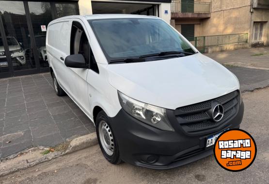 Utilitarios - Mercedes Benz Vito 2016 Diesel 170000Km - En Venta