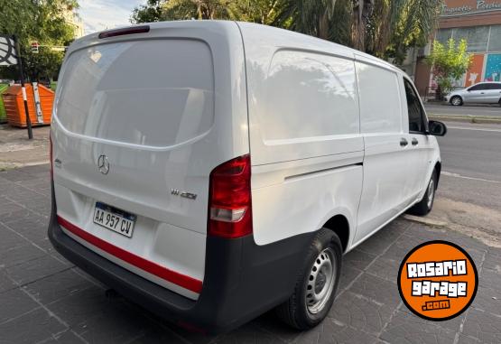 Utilitarios - Mercedes Benz Vito 2016 Diesel 170000Km - En Venta