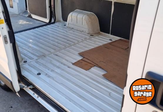 Utilitarios - Citroen Jumper 2015 Diesel 290000Km - En Venta