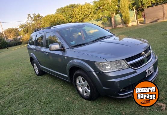 Camionetas - Dodge Journey 2010 Nafta 142000Km - En Venta