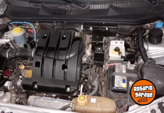 Camionetas - Fiat Strada Working 2018 GNC 87200Km - En Venta