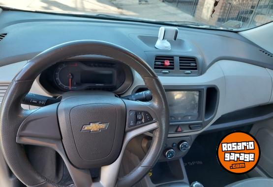 Autos - Chevrolet Spin 2013 Nafta 180000Km - En Venta