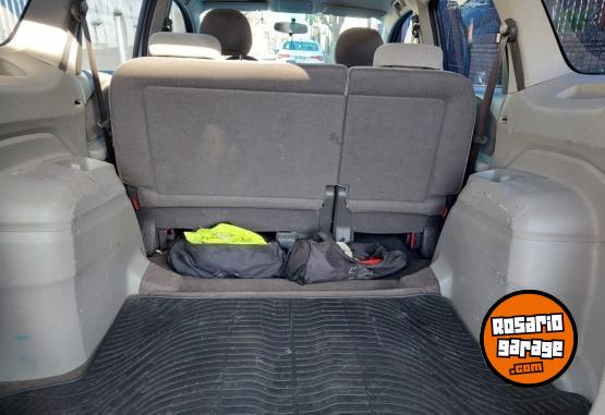 Autos - Chevrolet Spin 2013 Nafta 180000Km - En Venta