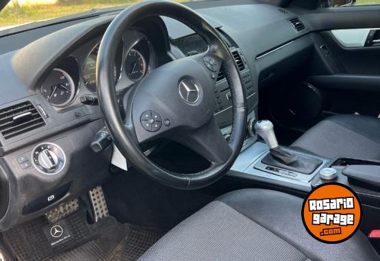 Autos - Mercedes Benz C250 2011 Nafta 94000Km - En Venta