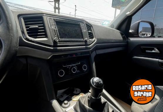 Camionetas - Volkswagen Amarok Comfortline 2023 Diesel 76000Km - En Venta