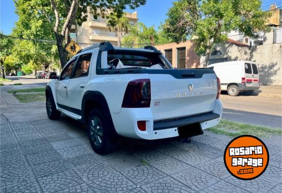Camionetas - Renault duster oroch 2016 GNC 116000Km - En Venta