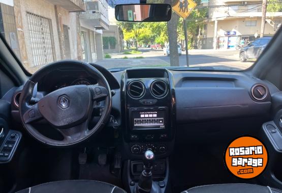 Camionetas - Renault duster oroch 2016 GNC 116000Km - En Venta