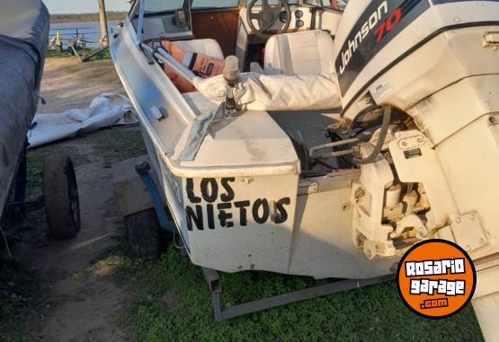 Embarcaciones - Vendo lancha - En Venta