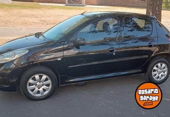 Autos - Peugeot 207 2010 Diesel 1111Km - En Venta