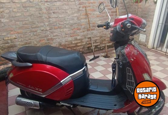 Motos - Gilera jazz 125 2016 Nafta 9400Km - En Venta