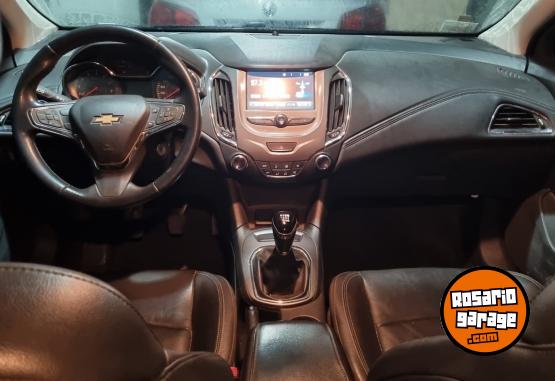 Autos - Chevrolet Cruze LT 2017 Nafta 165000Km - En Venta