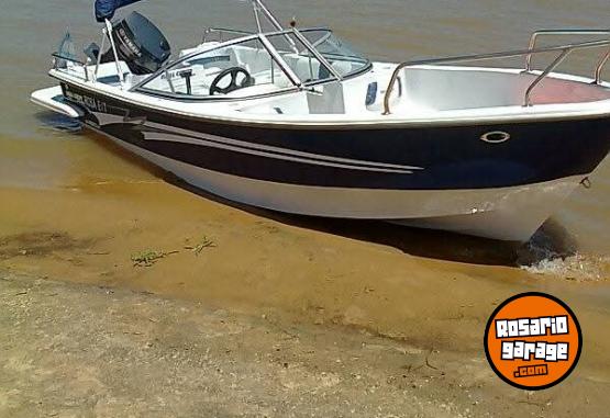 Embarcaciones - Tracker520 - En Venta