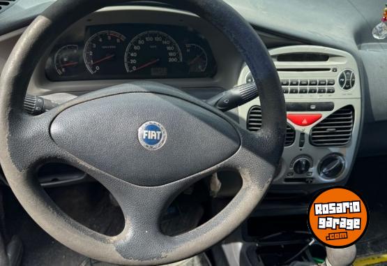 Autos - Fiat Siena 1.6 2004 Nafta 186000Km - En Venta