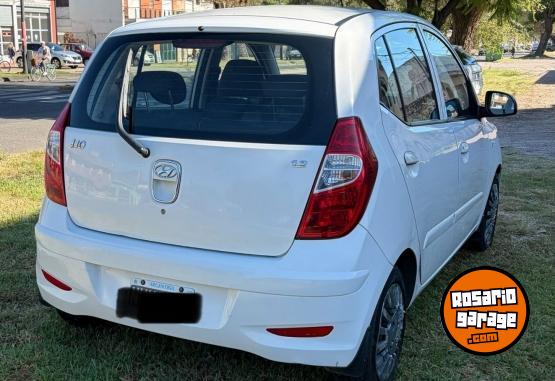 Autos - Hyundai Hyundai i10 1.2 Gls Segur 2014 Nafta 94000Km - En Venta