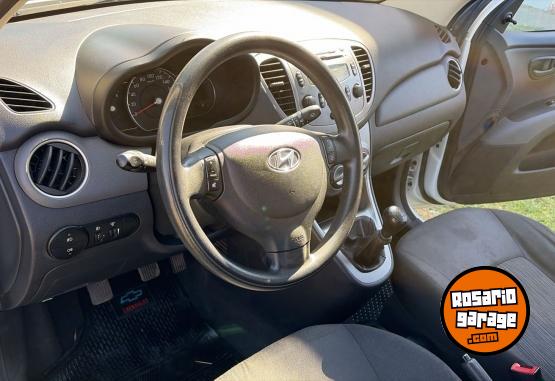 Autos - Hyundai Hyundai i10 1.2 Gls Segur 2014 Nafta 94000Km - En Venta