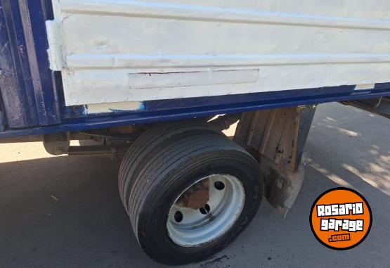 Utilitarios - Ford 2011 2011 Diesel 360000Km - En Venta