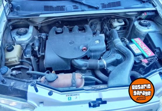 Utilitarios - Peugeot Parnert 2008 Diesel 250000Km - En Venta