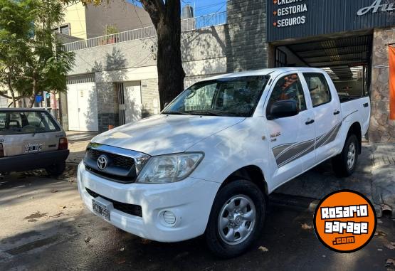 Camionetas - Toyota HILUX 2.5 DX 4X2 2010 Diesel 311000Km - En Venta