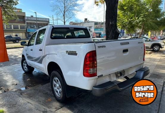 Camionetas - Toyota HILUX 2.5 DX 4X2 2010 Diesel 311000Km - En Venta
