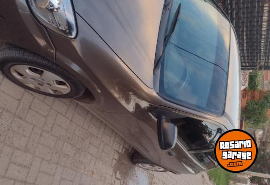 Autos - Chevrolet Celta 2014 Nafta 91900Km - En Venta