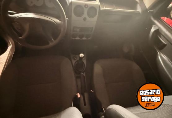 Utilitarios - Peugeot Parnert 2011 GNC 111111Km - En Venta