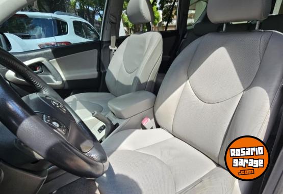 Camionetas - Toyota RAV4 4X4 AT 2012 Nafta 150000Km - En Venta