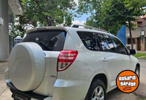Camionetas - Toyota RAV4 4X4 AT 2012 Nafta 150000Km - En Venta