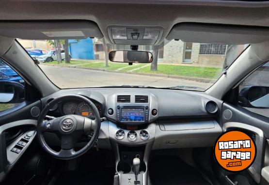 Camionetas - Toyota RAV4 4X4 AT 2012 Nafta 150000Km - En Venta