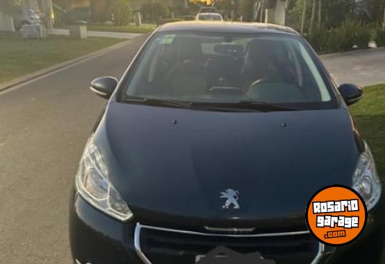 Autos - Peugeot 208 2015 Nafta 149000Km - En Venta