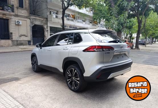 Autos - Toyota Corolla Cross 2.0 SEG CVT 2025 Nafta 0Km - En Venta