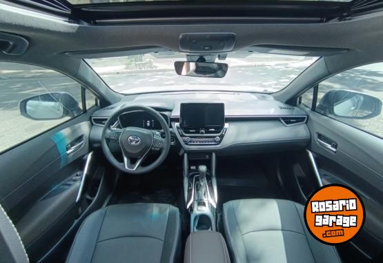 Autos - Toyota Corolla Cross 2.0 SEG CVT 2025 Nafta 0Km - En Venta