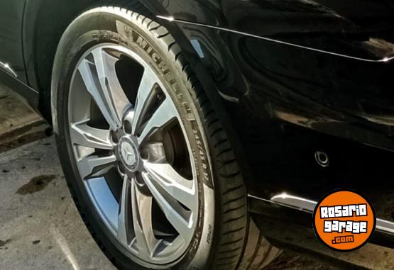 Autos - Mercedes Benz E250 2015 Nafta 203239Km - En Venta