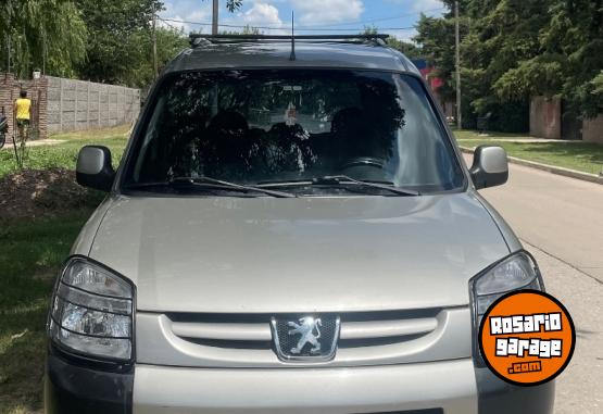 Utilitarios - Peugeot Partner Patagonica 2012 Diesel 220000Km - En Venta