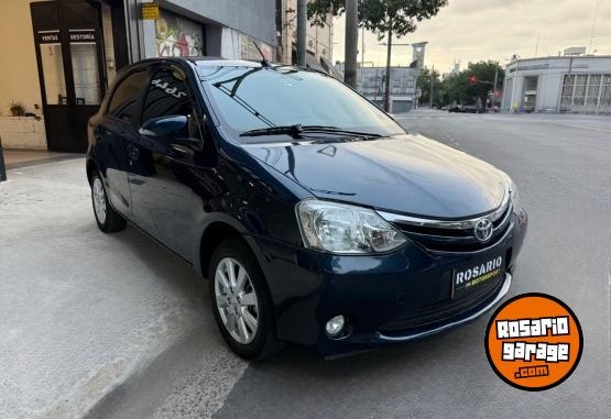 Autos - Toyota Etios Xls 2016 Nafta  - En Venta
