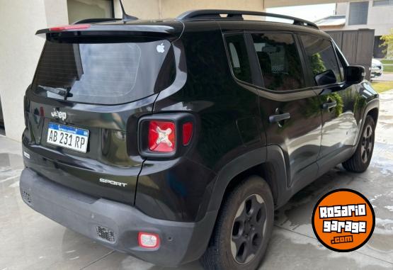Autos - Chrysler Jeep Renegade 1.8L Sport 2017 Nafta 121000Km - En Venta