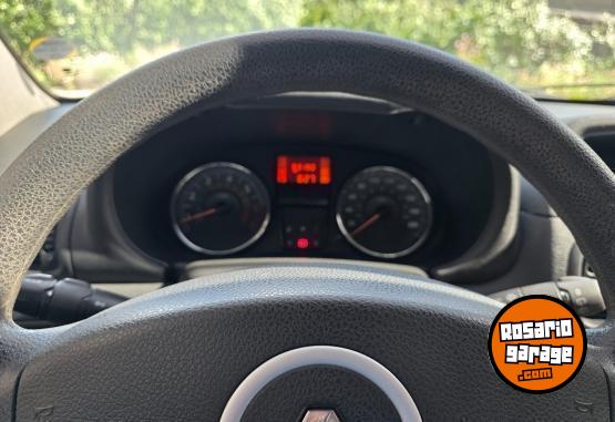 Autos - Renault Clio 1.2 confort plus 2014 Nafta 81000Km - En Venta