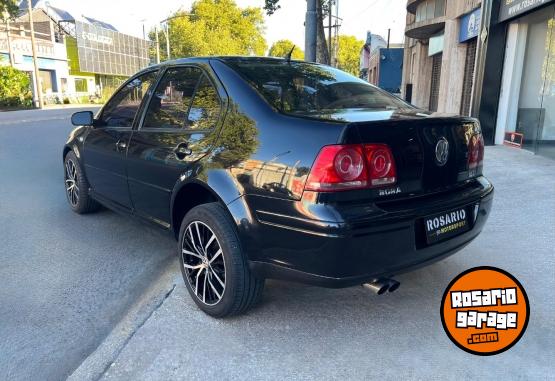 Autos - Volkswagen Bora 1.8T 2011 Nafta  - En Venta