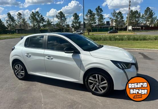 Autos - Peugeot 208 feline 2023 Nafta 39000Km - En Venta
