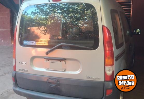 Utilitarios - Renault Kangoo sportman 2008 GNC 230000Km - En Venta