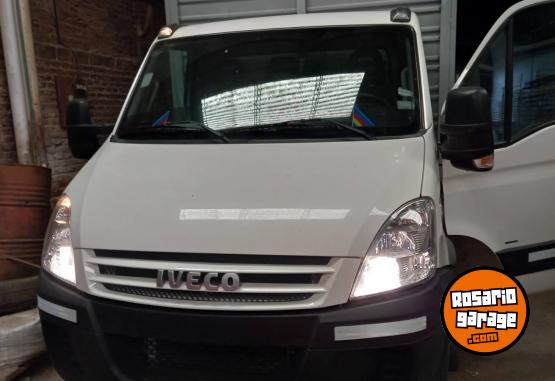 Camiones y Gr�as - Iveco70c16 - En Venta