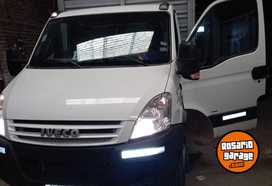 Camiones y Gr�as - Iveco70c16 - En Venta