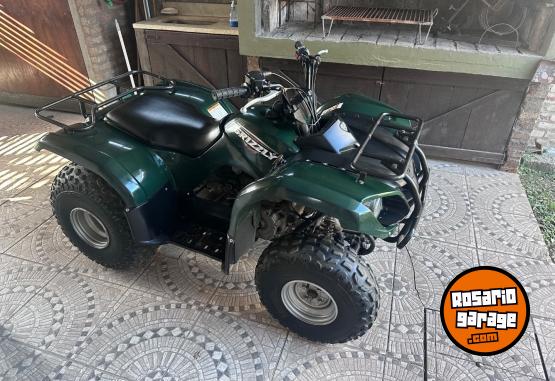 Cuatris y UTVs - Yamaha grizzly 125 AT 2009  111Km - En Venta