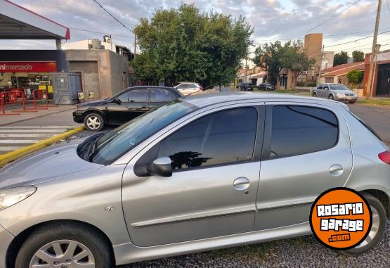 Autos - Peugeot 207 2012 Nafta 82000Km - En Venta